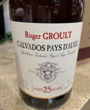 Load image into Gallery viewer, Roger Groult 25 Years Aged Calvados Pays D'Auge 750ml
